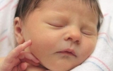 Birth Picture_Elise Gillian_11_14_09